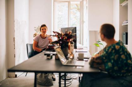Fix Desk - Coworking im Altbau in Schwabing