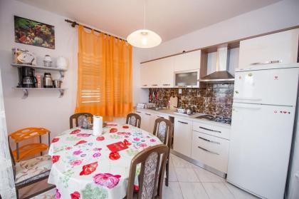 Villa Polajner -Ferienwohnung direkt am Meer in Dalmatien