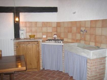 TOSKANA - Rustikale Ferienwohnung in Ruhelage in RoccastradA