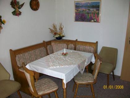 Vermiete Pension mit Übernachtung + Frühstück