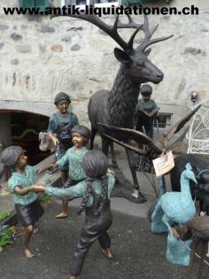 Antikmöbel, Barockmöble, Bronzefiguren und Gartenmöbel
