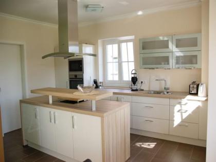 Exklusives, wunderschönes Ostsee-Ferienhaus Ahoi mit WLAN, Whirlpool, Sauna und