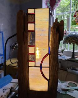 Fensterbankstele in der Kunst Werkstatt Mülheim & TIffany Lampen Reparatur Nrw