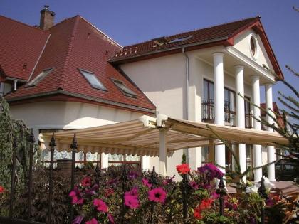 Wellnessurlaub Ostsee Polen: 5 Nächte mit HP + 3 Massagen, ab 288 €