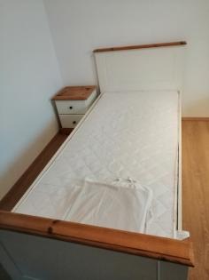 Jugendbett, Material Massivholz, Kiefer weiss/eichefarbig