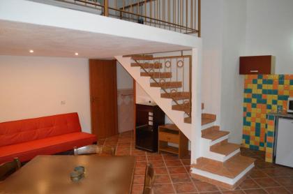 Nord Sardinien: Sehr schöne Villa an ruhiger Küste