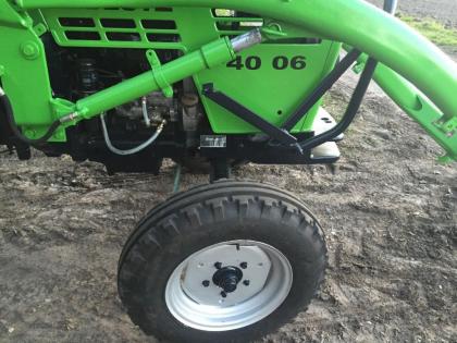 Deutz 4006 mit Frontlader und Lenkhilfe Schlepper Traktor Trecker Bulldog