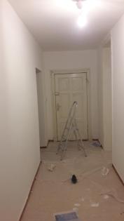 MALER< RENOVIERT< für sie gerne Zimmer oder < Wohnung oder haus sehr < günstig a