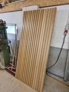 EICHENLAMELLEN FÜR WAND AUF MDF-PLATTE LEIMHOLZPLATTEN AUS EICHENHOLZ 40x30mm