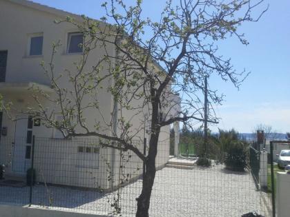 Villa Dalmatia mit Pool,Grill,Whierpool, 8 Personen.