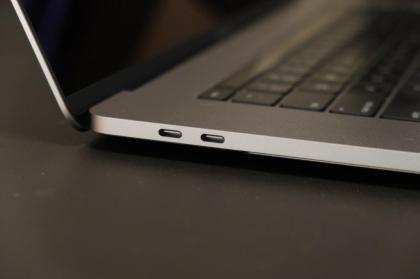 Apple MacBook Pro 16