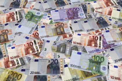 Benötigen Sie eine Finanzierung? Ich biete Ihnen einen kostenlosen Kredit an, oh