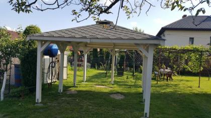 PERGOLEN GARTENHAUS GARTENLAUBE KLEBEDACH HOLZ BITUMENSCHINDELN LOMZA 3, 5x4, 5c