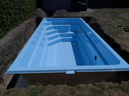 Schwimmbecken mit Filtration-Set, Gartenpool CARACAS 6, 5 x 3, 0 x 1, 55 m