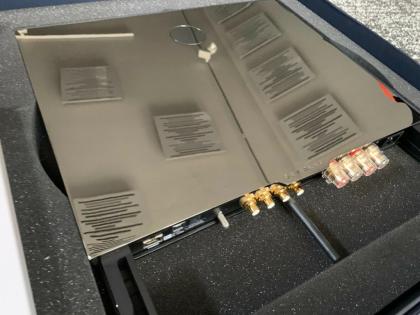 Devialet Expert 140 PRO - Vollverstärker mit DAC/ Phono UPnP ROON ready