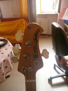 MUSIC MAN ZU VERKAUFEN SABRE CLASSIC preis 2.300 EURO Mob:0173 4501407