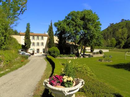 Provenzalischen Landhaus und Ferienhäuser in der Provence