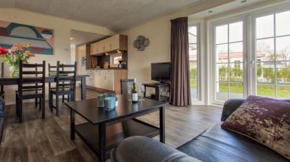 Mobilheim Mieten am Wasser in Holland ( nahe Arnheim ) mit Jachthafen !