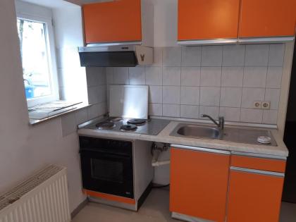 Einbauküche, Küche, Kühlschrank, Schränke, Herd, Spüle