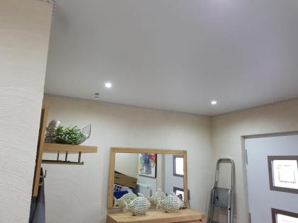 Spanndecken DENERZ ab 35 EUR/ m² - Deckendesign - Licht -