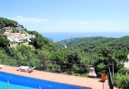 ☀️ Spanien Costa Brava Ferienhaus mit 2 Wohnungen, privatem Pool und Meerblick