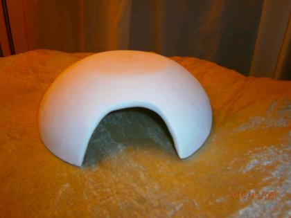 Schlangen UFO, Barschhöhle, Welshöhle,Weiß ca 21 cm Durchm.,