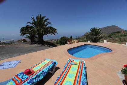 Teneriffa Urlaub, Casa Jorkie, 3 SZ, 2 SZ; Pool, Meerlblick