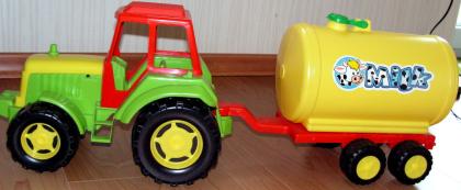 Spielzeug TRAKTOR