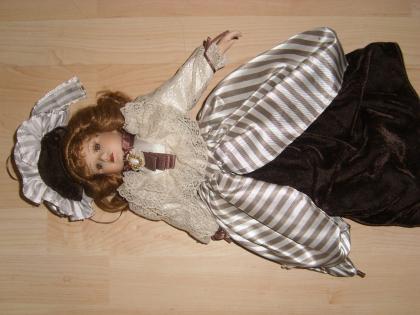 VERKAUFE Diese Elfen/Feen oder PUPPEN!