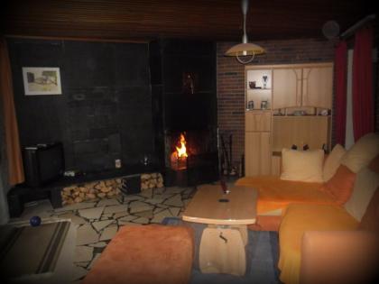 Ferienwohnung mit offenem Kamin mit Garten und Terrasse  Villa Sonnen im Westerw