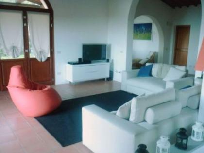 Neue, Moderne Villa mit Pool und Panoramablick, Insel Elba