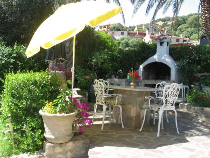 Repraesentative Ferien-Villa auf Sardinien Costa Rei 40qmTerrasseBBQ Meerblick