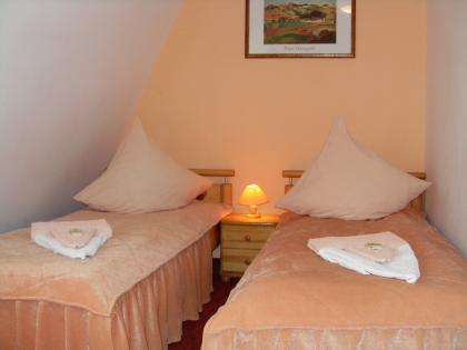 Polen / Masuren/Nikolaiken/komfortable PENSION ca. 150 M vom Seeufer entfernt