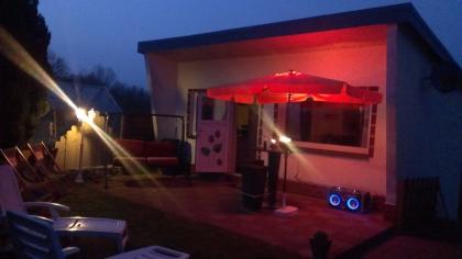 Verkaufe Kleingarten mit Pool in Schwerin