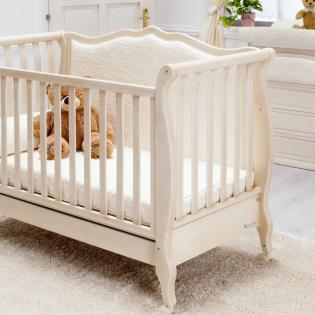 Kinder und Babyzimmer Shabby-Chic in antikweiß (Rinascimento Azzurra)