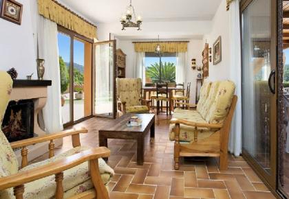 Urlaub 2024 in Spanien auf dem Land, schöne Finca mit privatem Pool Costa Brava