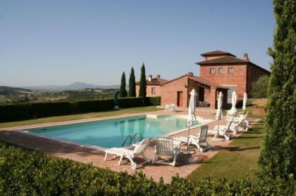 TOSKANA / Herrliches Weingut in Montepulciano