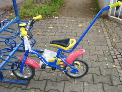 (159) 10 Zoll LAUFRAD (mit Pedalen und Stützrädern) und Rücktrittsbremse 