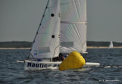 14 kn schnelle Segeljolle, Nautica 450 Race   