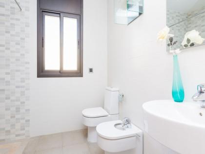 Traumurlaub 2026: Modernes Ferienhaus an der Costa Brava privater Pool mieten