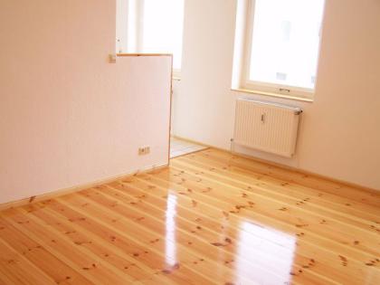 DIELEN UND PARKETT SCHLEIFEN IN BERLIN 
