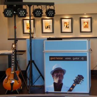 Alleinunterhalter modern art - Gesang. Gitarre. DJ 