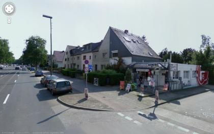 KIOSK IN DÜSSELDORF ZU VERKAUFEN