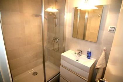 GAUDI- helles und freundliches 94 m2 Apartment für max. 6 Personen, nahe der Sag