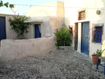 Traditionelles Höhlen Haus auf Santorin
