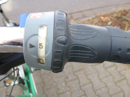 (146) DREIRAD 7 Gang Tandem Rücktrittsbremse vorne 20 Zoll hinten 24 Zoll