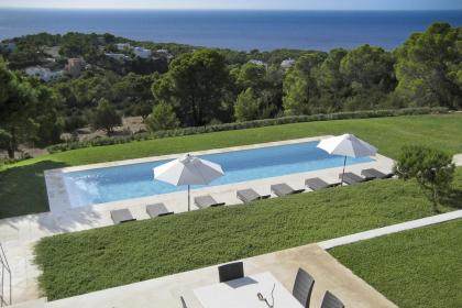 We create your Ibiza! Buchen Sie mit uns Ihre ganz private Insel Unterkunft! 