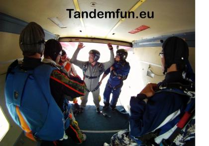 Fallschirmspringen Ausbildung AFF Minikurs Bayern - Ostbayern Skydiver Kurs