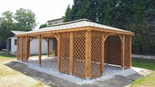 GARTENHAUS GARTENLAUBE KLEBEDACH MIT HOLZ BEDZIN BITUMENSCHINDELN 4x8m