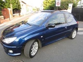 PEUGEOT 206